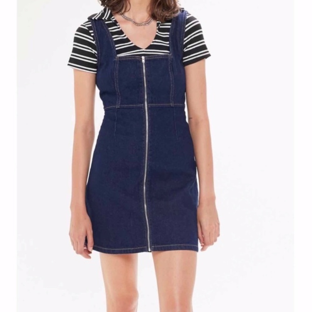 UO BDG 🔹 Zella Denim Zip Up Mini Dress